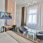 Machova Hotel