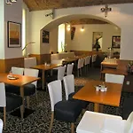 Hotel Machova 3*