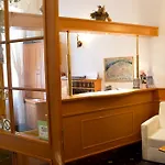 Machova 3* Prag