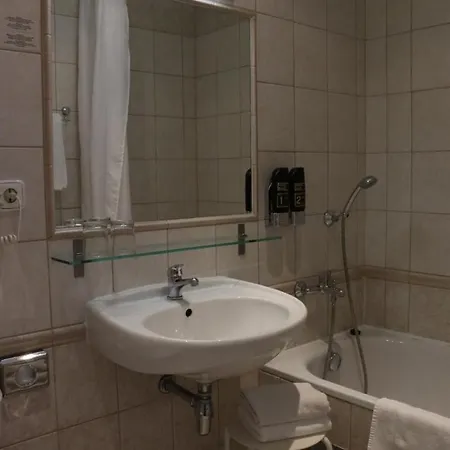 ماشوفا فندق