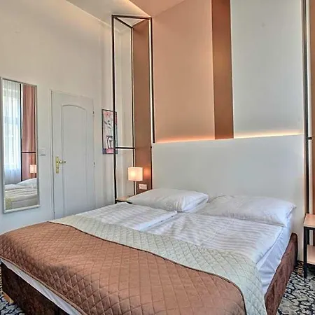 Máchova 3* Praha