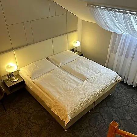 Máchova 3* Praha