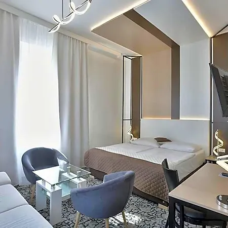 Hotel Máchova 3*