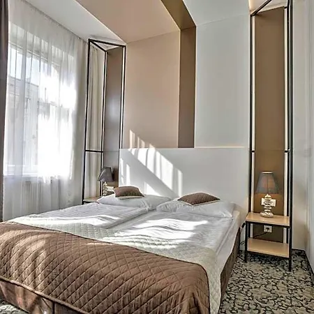 Máchova Hotel 3*