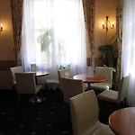 Máchova 3* Praga